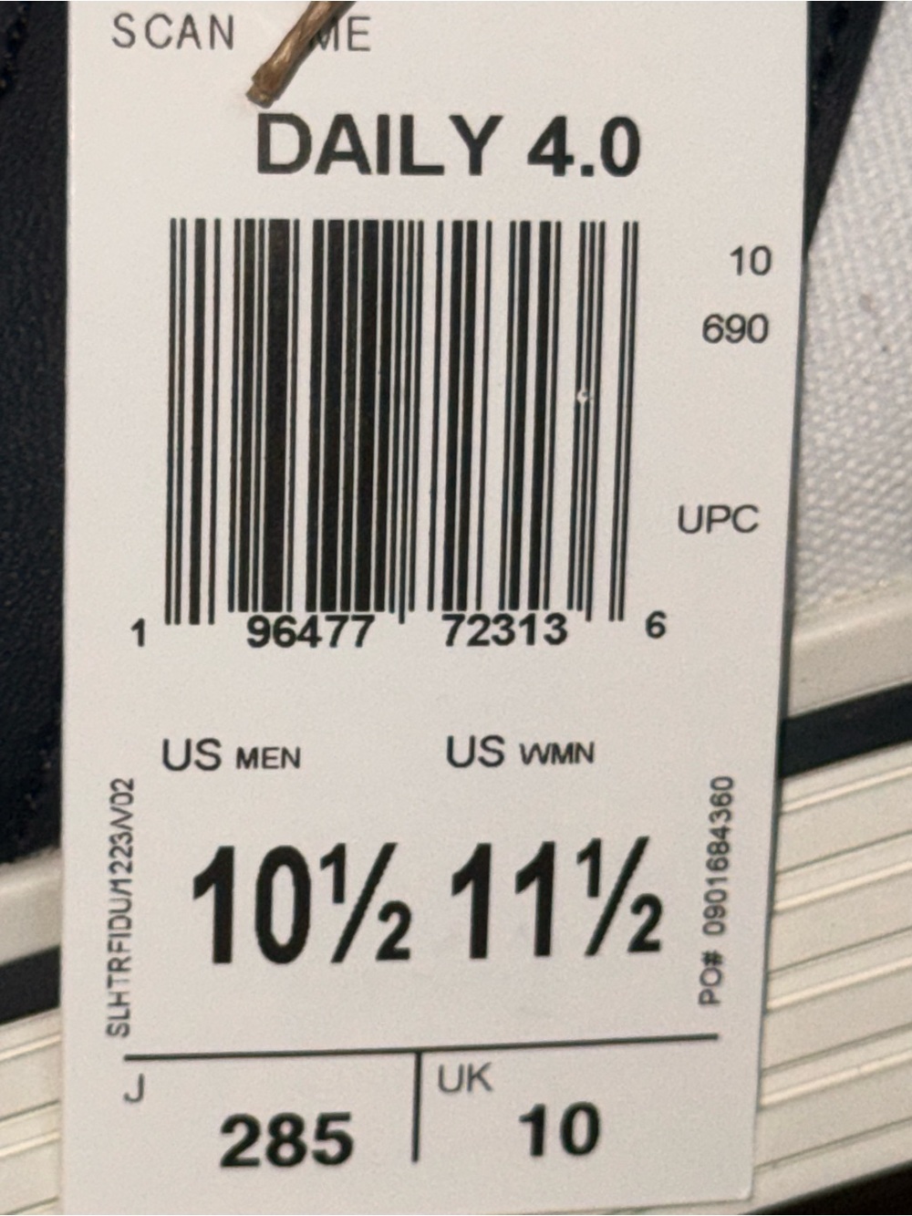 Adidas Daily 4.0 White Black Sneakers Men’s 10.5 NWT - Picture 7 of 9
